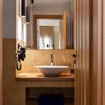 Flaneur Hotel *