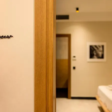 Flaneur Hotel